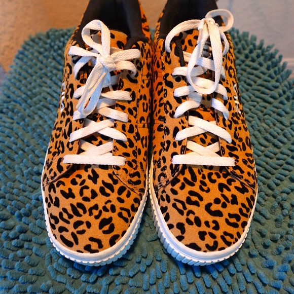 FILA Panache Woman's All Leopard Sneaker - Picture 2 of 6